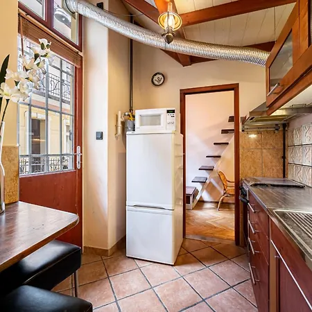 Andrassy Boulevard 布达佩斯